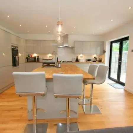 Luxury House In Solihull Exterior photo