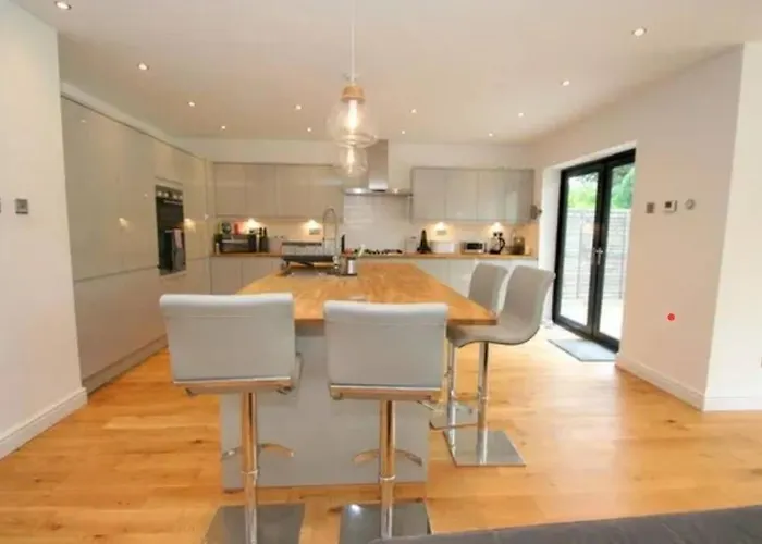 Luxury House In Solihull